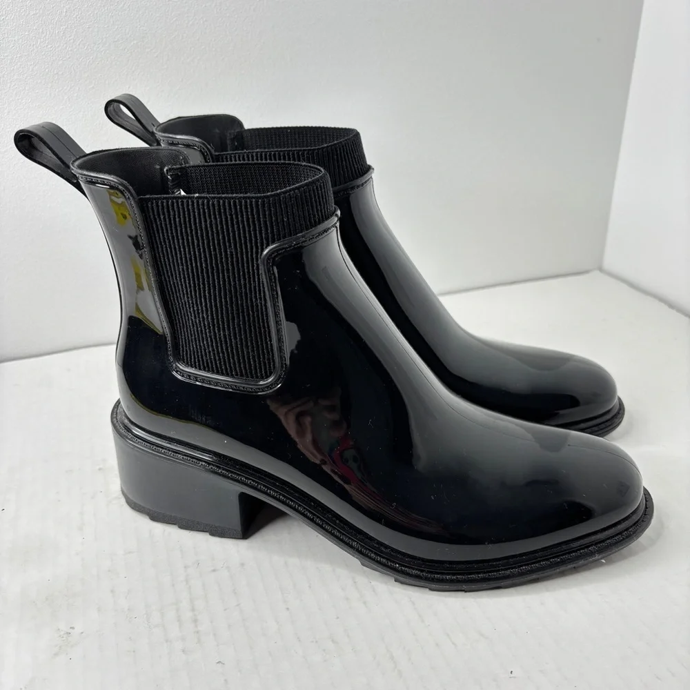 A New Day Camille heeled Chelsea rain Boots black shiny waterproof Size 8 NWOB